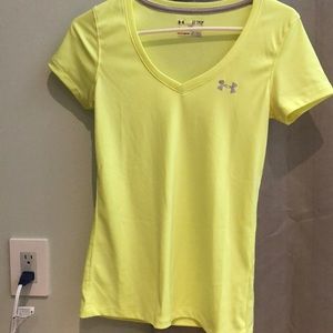 XS Under Armour Workout Shirt